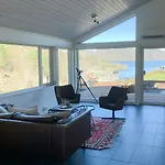 Cabin By The Fjord Med Spa *