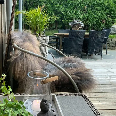 Дом отдыха By The Fjord Med