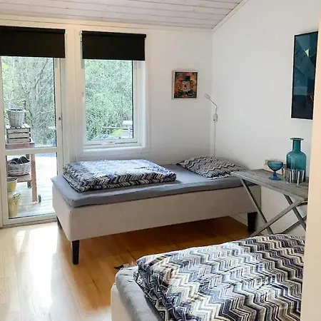 By The Fjord Med * Gronsfjord