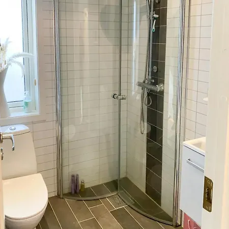 By The Fjord Med Дом отдыха *