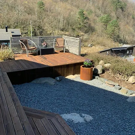 Casa de Férias By The Fjord Med Gronsfjord