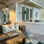 By The Fjord Med Holiday home *